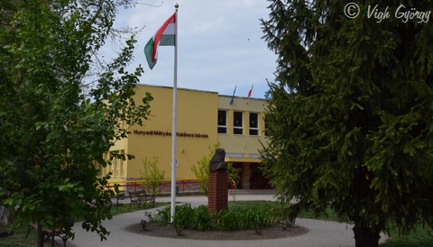 A perktai iskola (fot: Vigh Gyrgy)