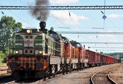 Egyelre rkeznek vonatok Ukrajnn t